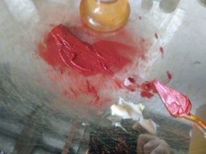 A pigment összekeverése az olajjal 